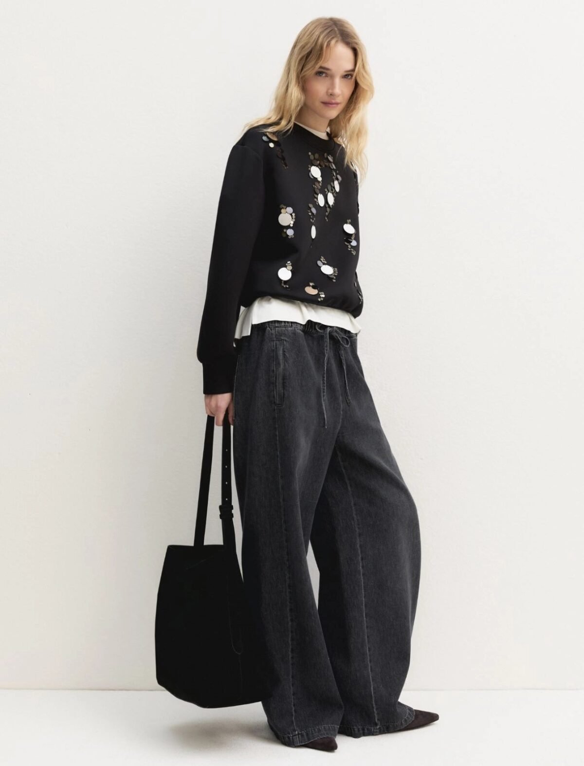 EMME BY MARELLA - Sequinned sweatshirt - BLACK